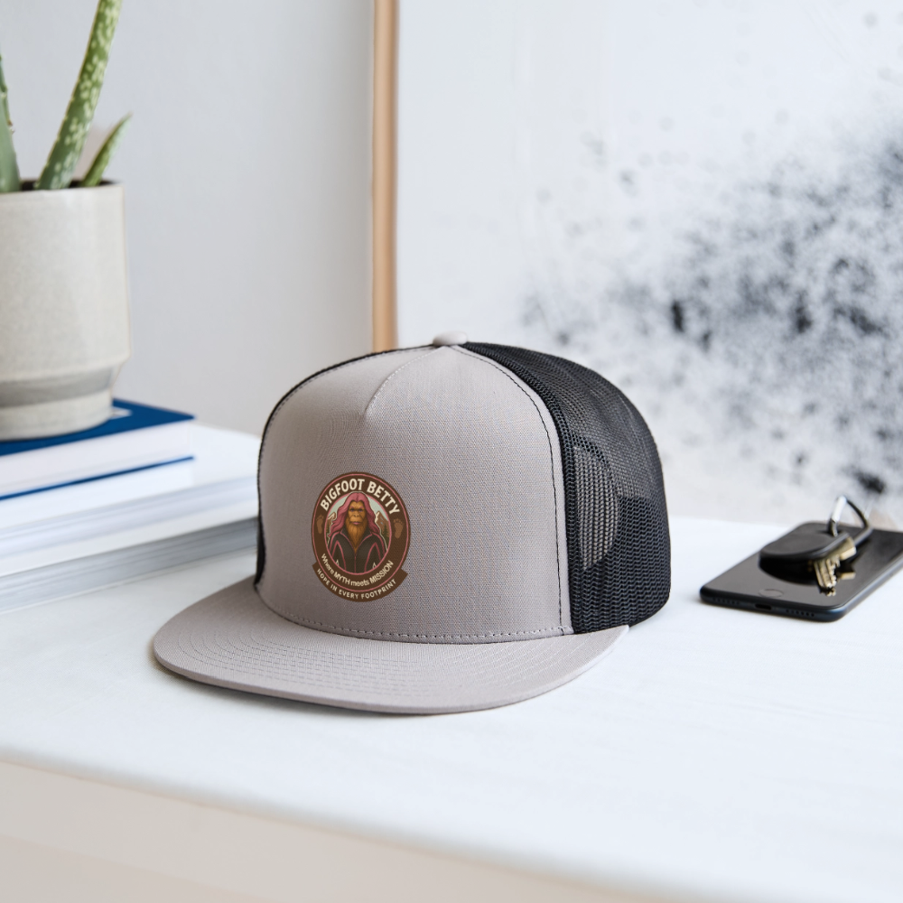 Trucker Hat - Hope in Every Footprint (RETRO) - gray/black