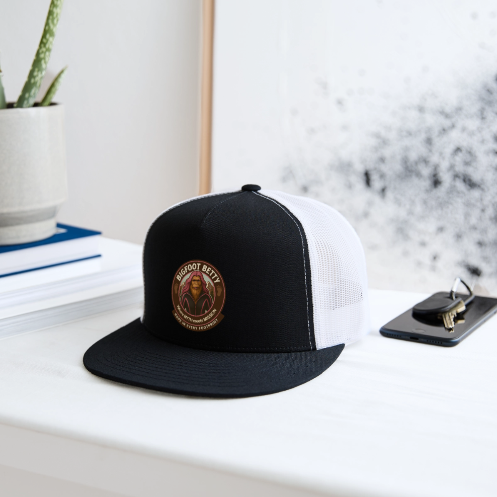 Trucker Hat - Hope in Every Footprint (RETRO) - black/white